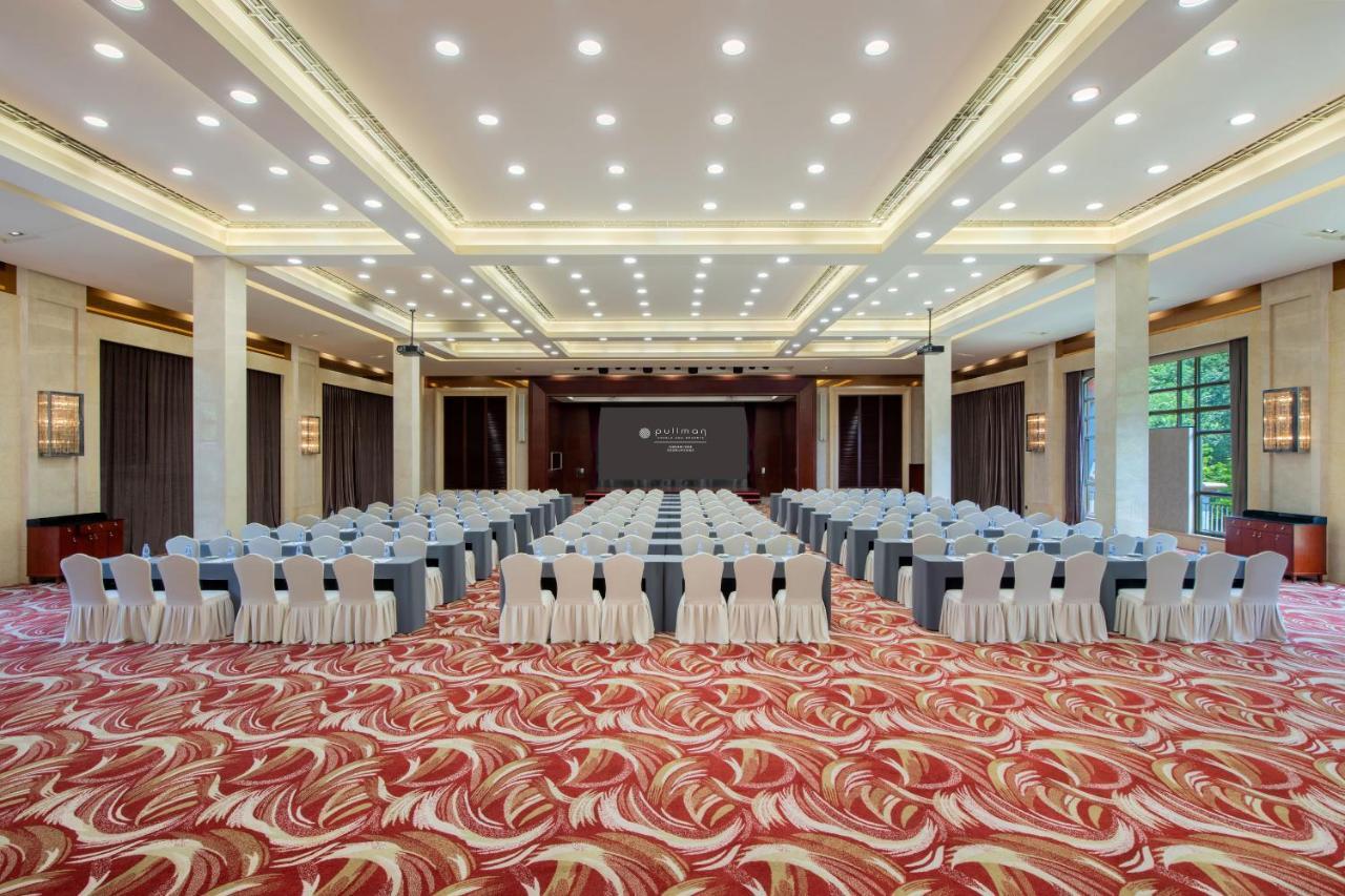 Pullman Hotel And Pullman Living Dongguan Forum Eksteriør billede